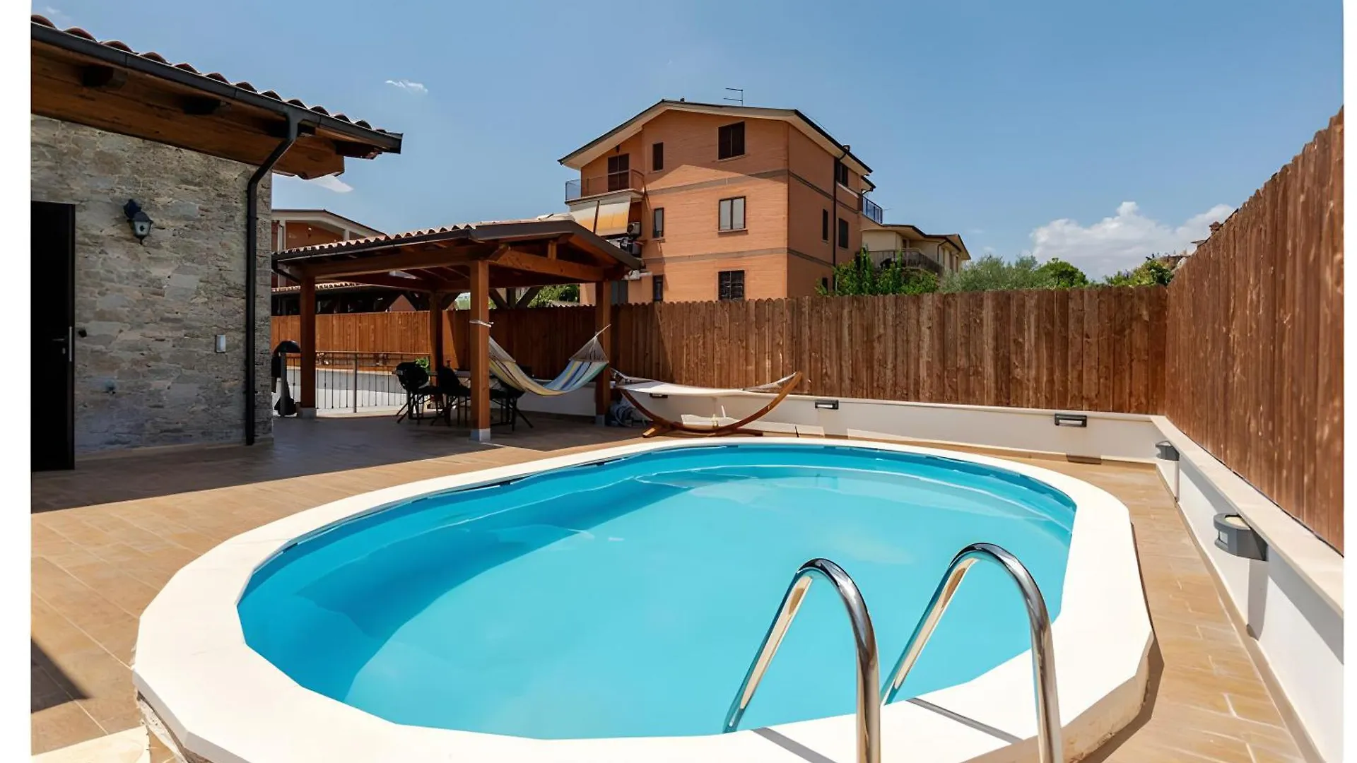 Amar Apartment With Pool contacts